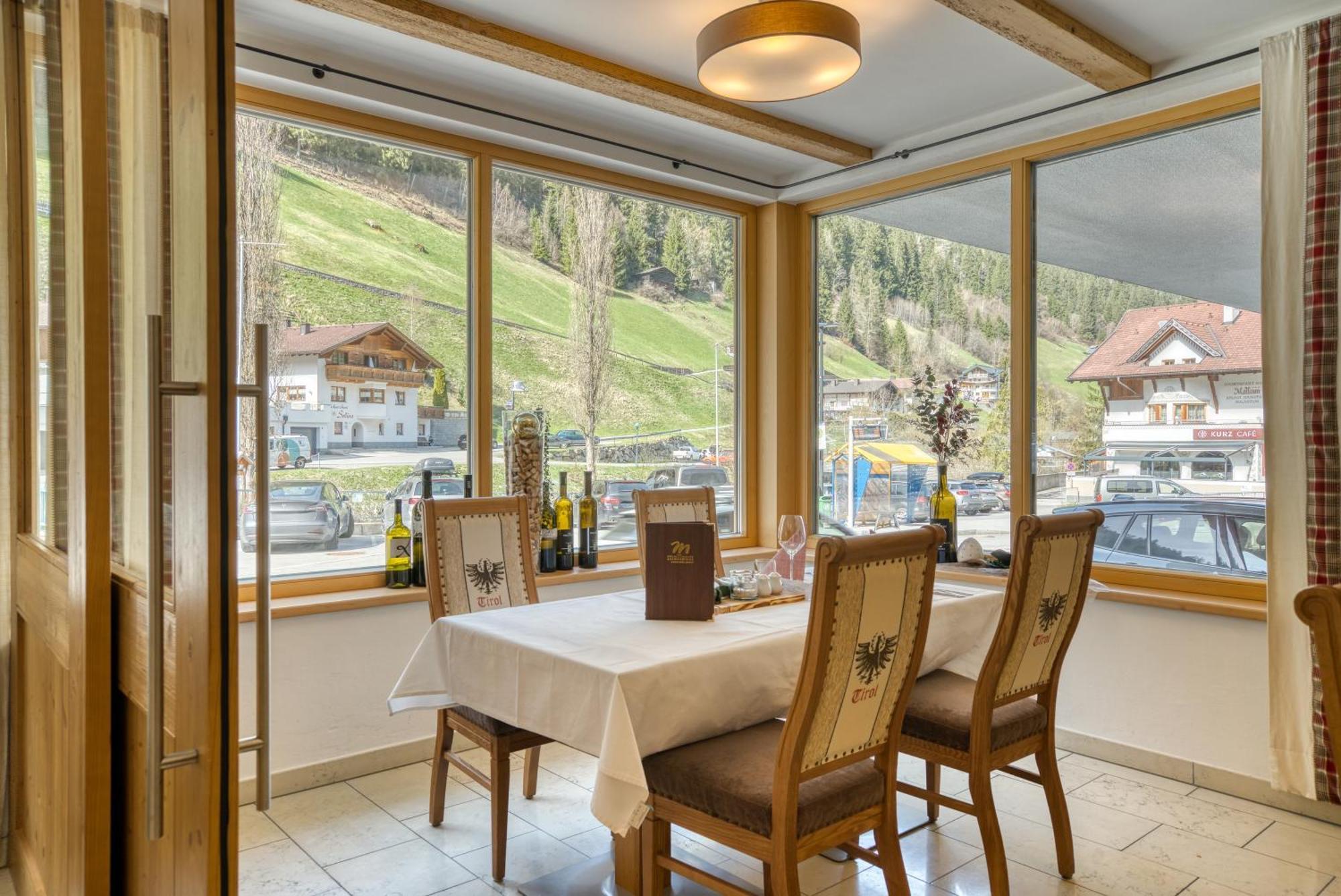 Mallaun Hotel.Erlebnis See Exterior foto